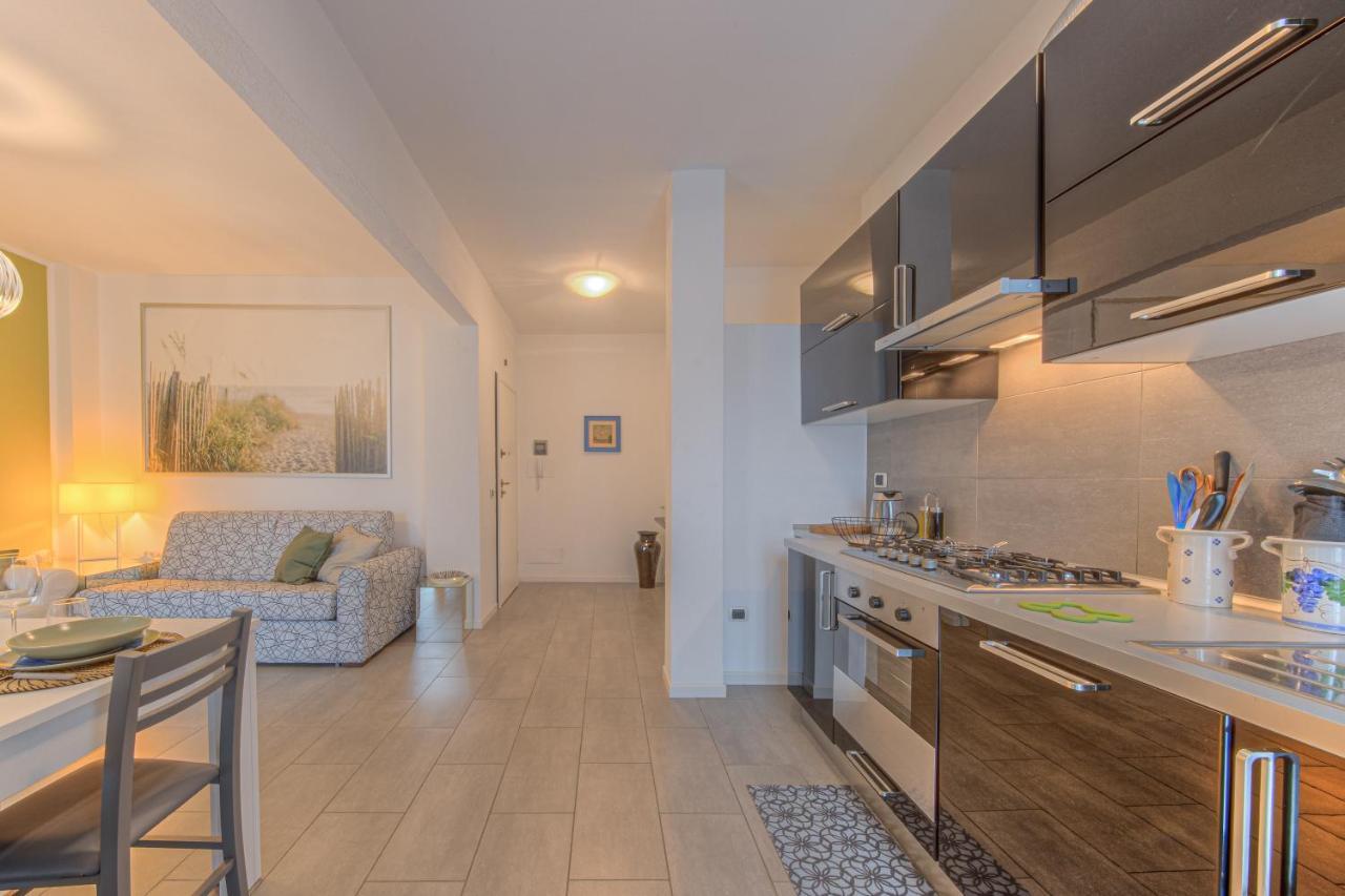 Annie House Appartamento Chic E Accogliente Сестри-Леванте Экстерьер фото