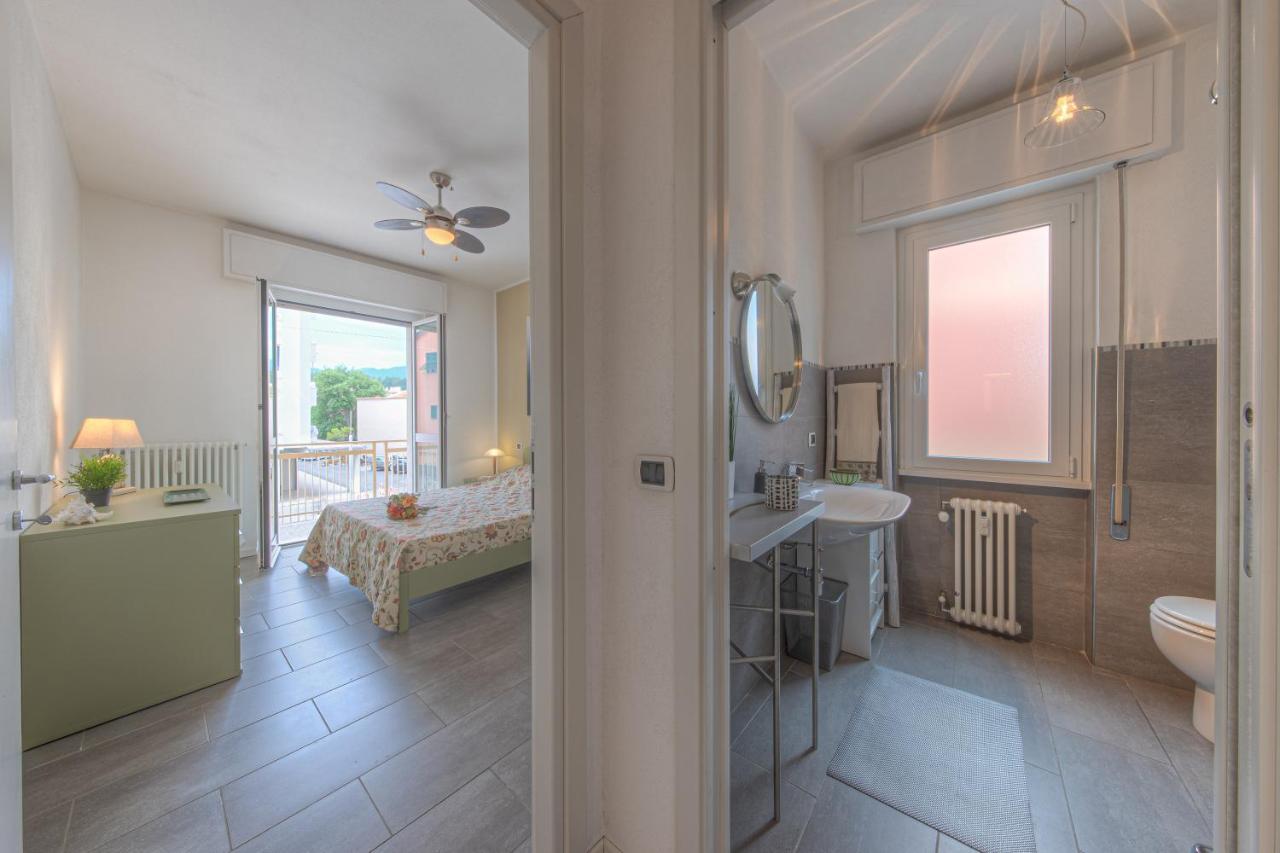 Annie House Appartamento Chic E Accogliente Сестри-Леванте Экстерьер фото